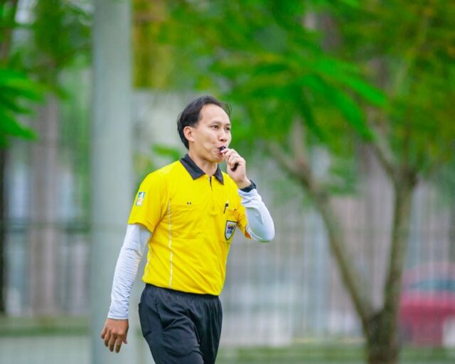 Exfutbolista Gutiérrez solicita transparencia en sanciones tras incidente Jona-Altez