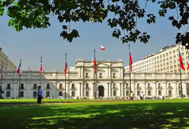 Confirman nuevo ajuste en el equipo ministerial tras salida de Duco