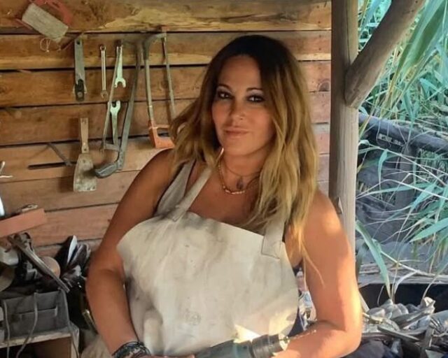 Laura Quezada: «Materia, memoria y el latido social del arte chileno»
