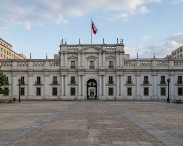 Corte frena construcción de salón de baile en Casa Blanca por falta de permiso