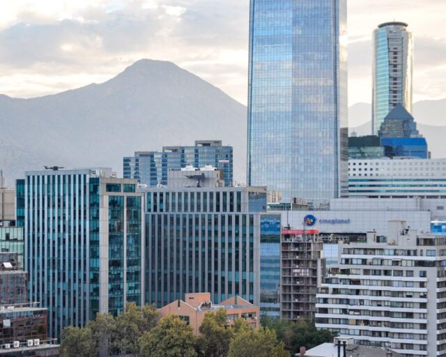 Región Metropolitana bajo alerta ambiental este sábado