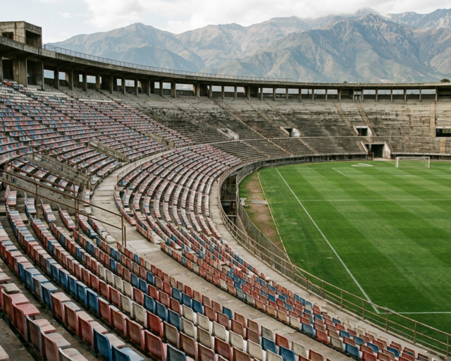 ANFP ordena reanudar partido Coquimbo-Huachipato suspendido por lanzamiento de pirotecnia