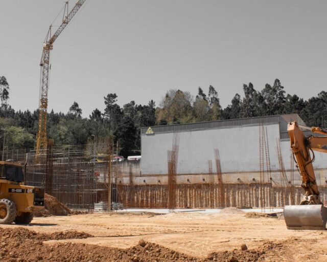 Hacienda anuncia medidas de reactivación económica y avanza reforma de capitales