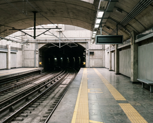 Línea 1 del Metro opera con restricciones por emergencia médica