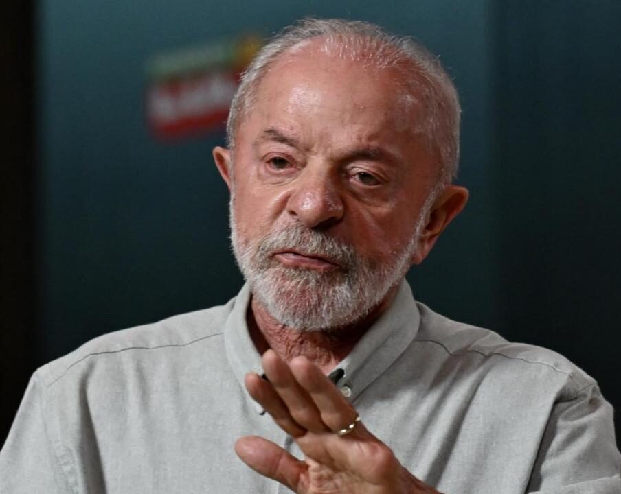 Gobierno de Brasil adelanta el pago de programas sociales