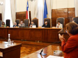 Ministra de la Corte de Valparaíso pagó durante casi dos décadas a abogada externa para la redacción de sus fallos