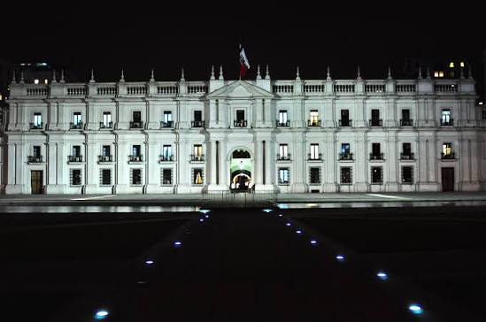 Hemorragia en La Moneda: El Gobierno de Kast Acumula 59 Salidas de Autoridades en Solo 233 Días y Enfrenta su Mayor Crisis Política
