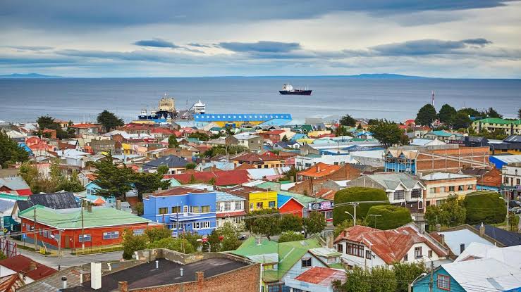 Punta Arenas lanza su temporada turística con enfoque en sostenibilidad y seguridad patagónica