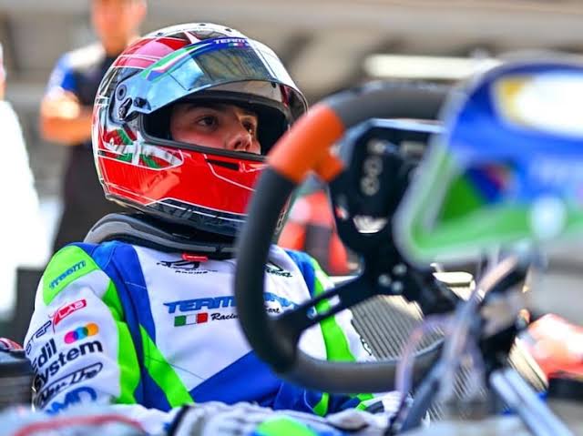 Piloto chileno de 11 años obtiene subcampeonato mundial de karting en Italia