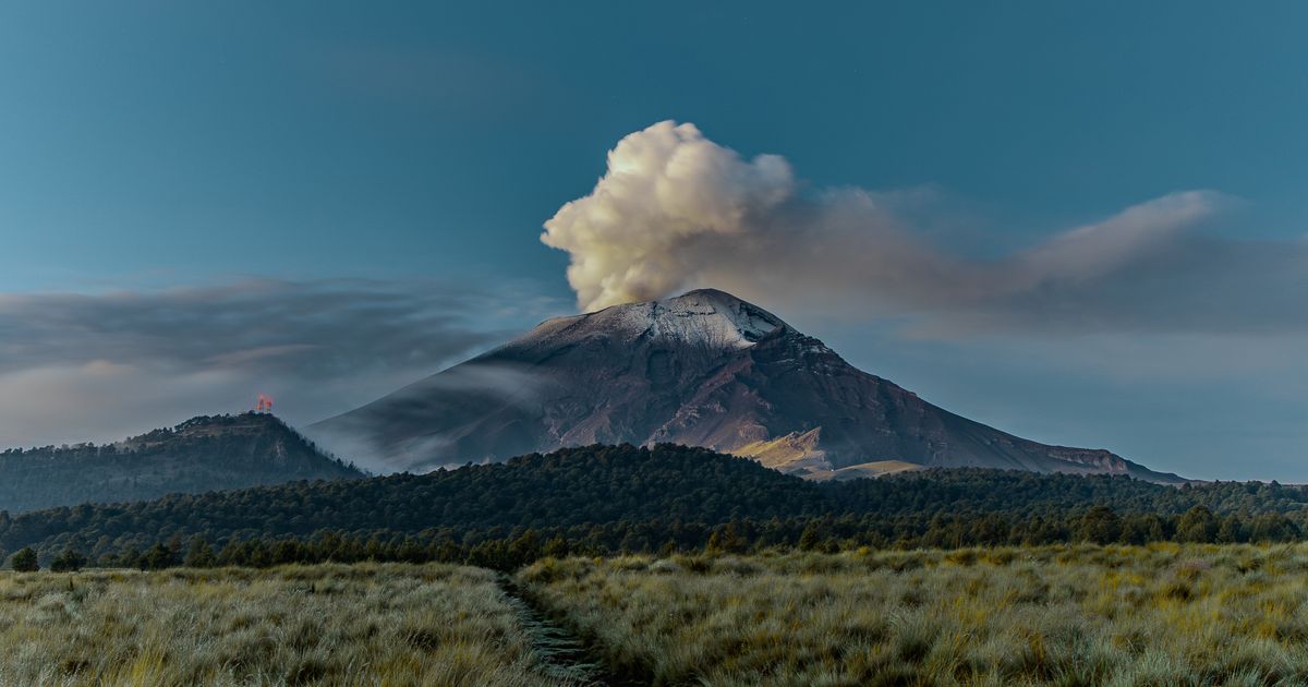 Complejo Volcánico Nevados de Chillán registra pulso eruptivo de 1.540 metros